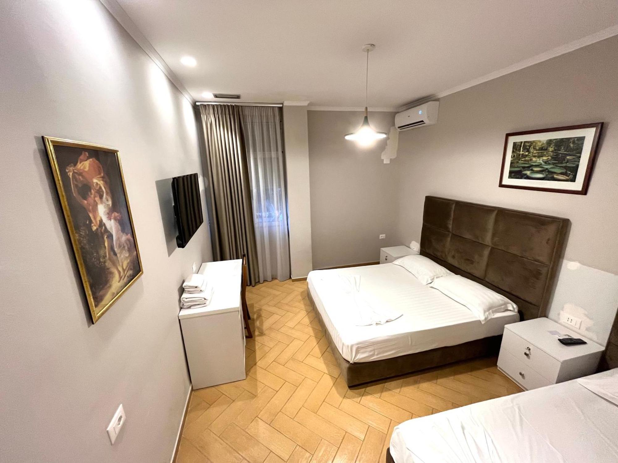 Nobel Center Hotel